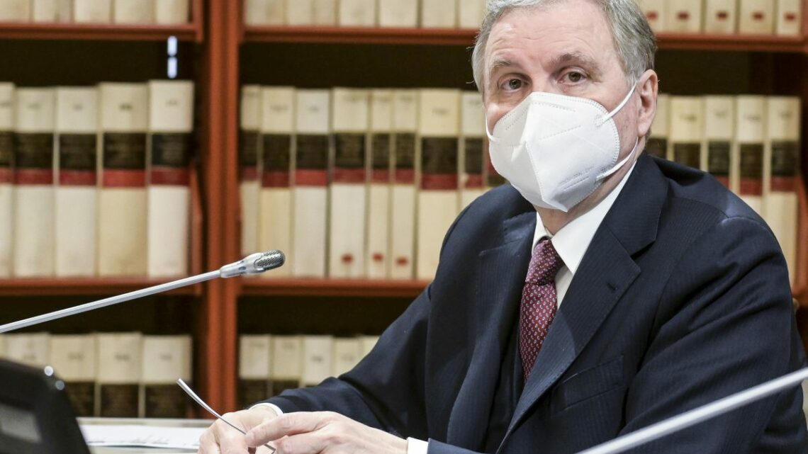 Visco “Next Generation Eu è temporaneo, servono soluzioni strutturali” Visco “Next Generation Eu è temporaneo, servono soluzioni strutturali”