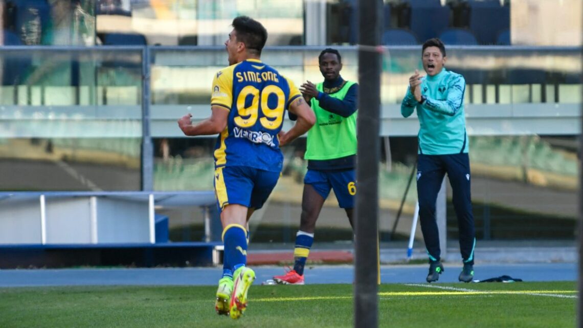 Poker di Simeone, il Verona stende la Lazio 4-1 Poker di Simeone, il Verona stende la Lazio 4-1