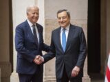 Biden a Draghi “Lavoro straordinario per una nuova economia”