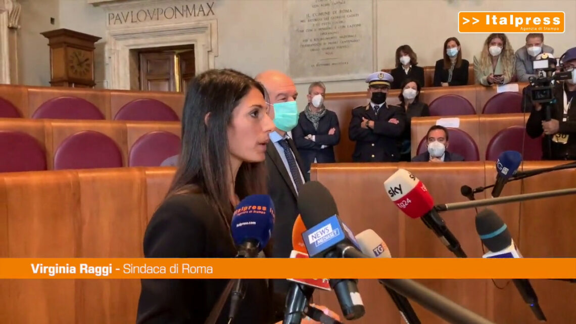 Roma, Raggi: “Al ballottaggio non darò indicazioni di voto” Roma, Raggi: “Al ballottaggio non darò indicazioni di voto”