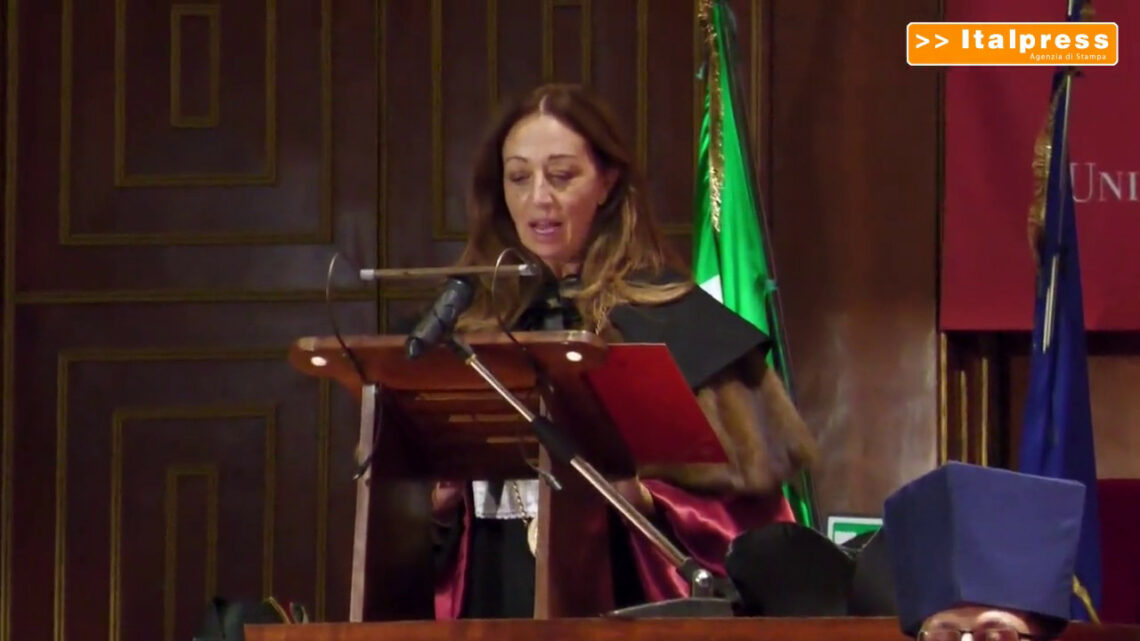 Daniela Mapelli, prima donna alla guida dell’Università di Padova Daniela Mapelli, prima donna alla guida dell’Università di Padova
