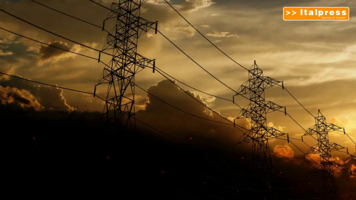 Da Commissione UE pacchetto misure contro il caro-energia Da Commissione UE pacchetto misure contro il caro-energia