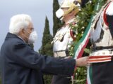 Mattarella “Italia guarda con commozione alle vittime delle guerre”