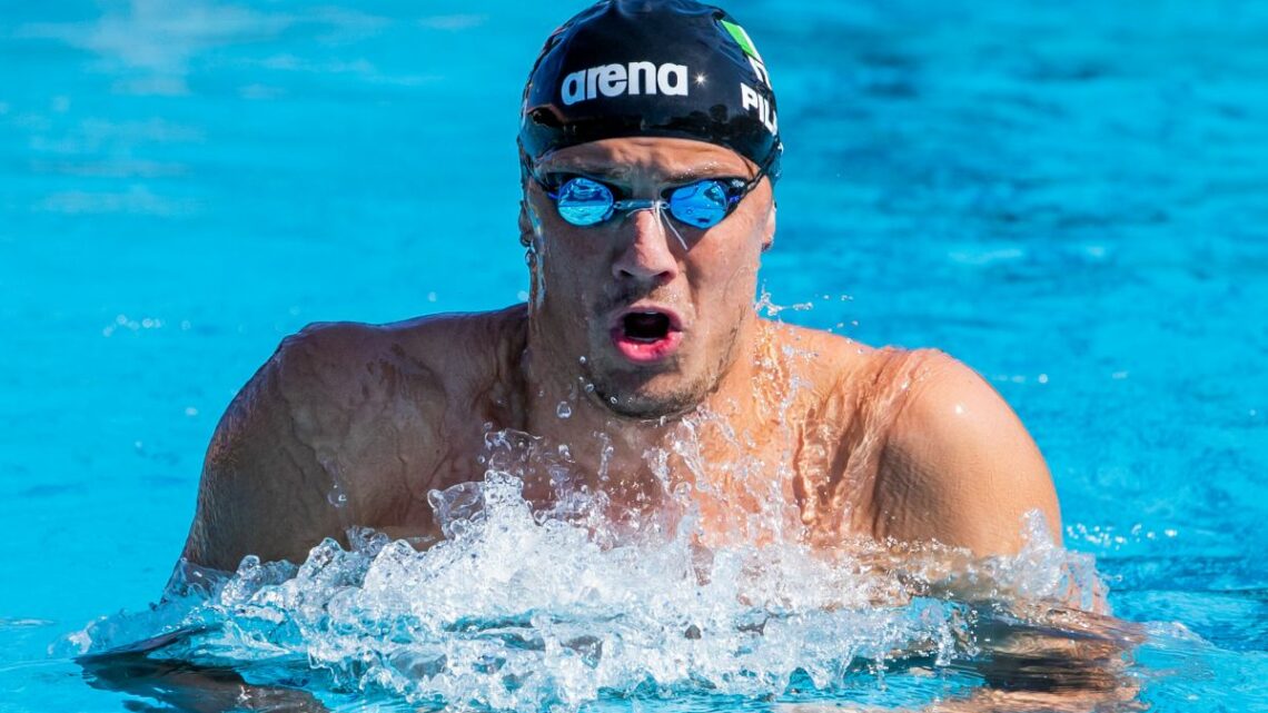 Martinenghi oro da record a Kazan, argento Paltrinieri Martinenghi oro da record a Kazan, argento Paltrinieri