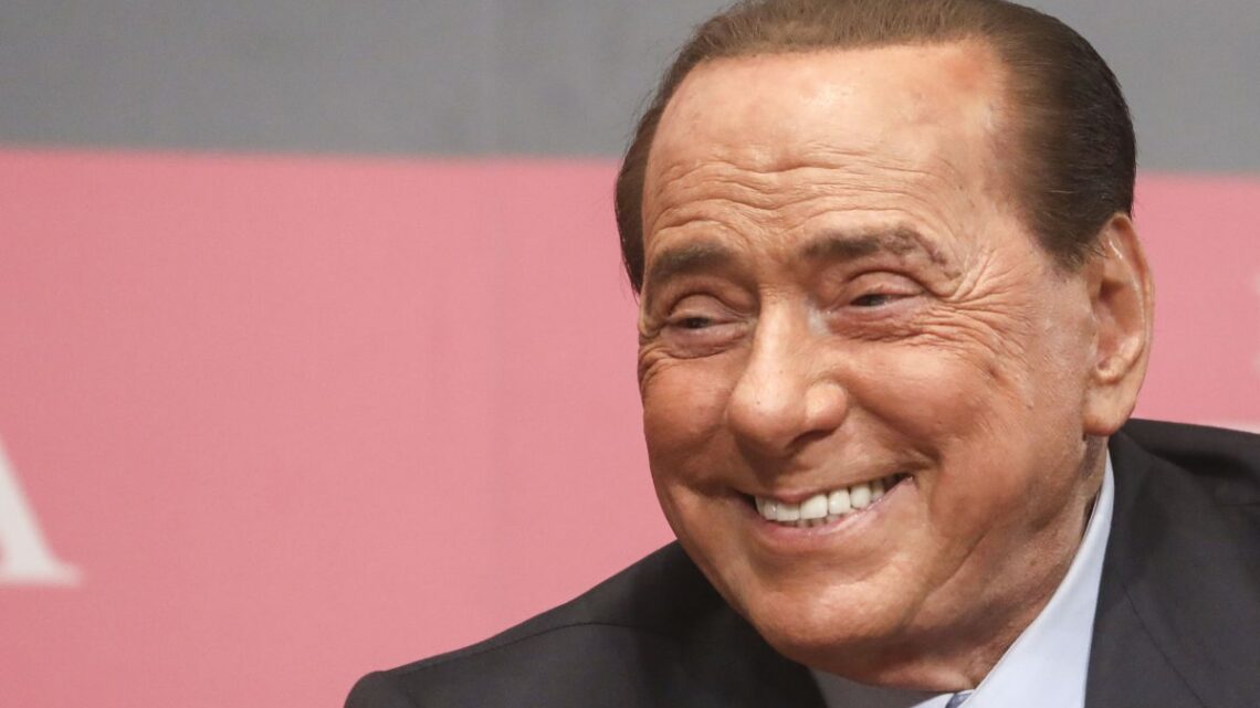 Berlusconi “Il Governo deve arrivare al 2023” Berlusconi “Il Governo deve arrivare al 2023”