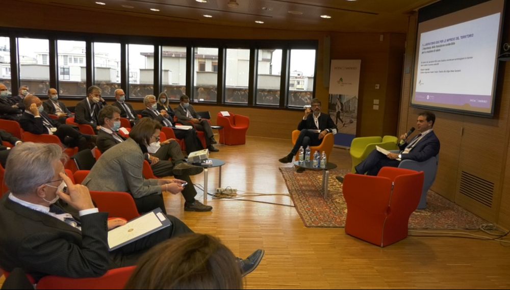 Da Intesa Sanpaolo e Fondazione Cariparo laboratorio Esg per le imprese Da Intesa Sanpaolo e Fondazione Cariparo laboratorio Esg per le imprese