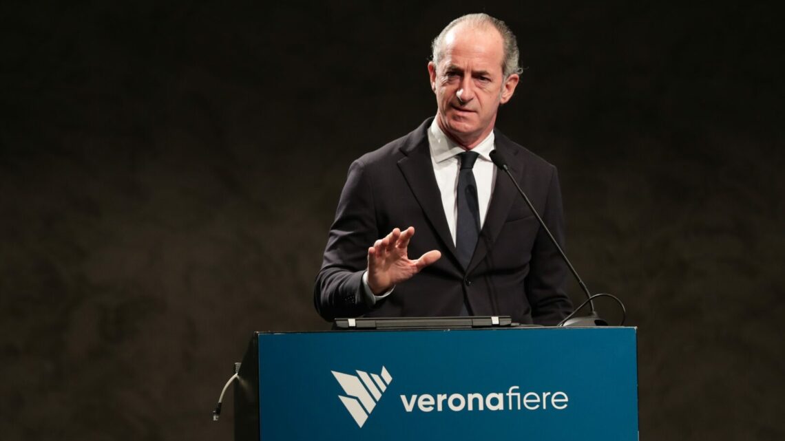 Zaia “Obbligo vaccino non praticabile, serve campagna contro fake news” Zaia “Obbligo vaccino non praticabile, serve campagna contro fake news”
