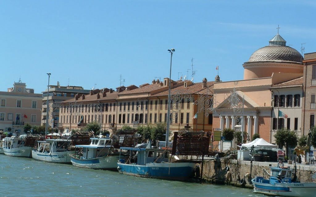 Rivoluzione green per le scuole di Fiumicino, stop a emissioni di CO2 Rivoluzione green per le scuole di Fiumicino, stop a emissioni di CO2