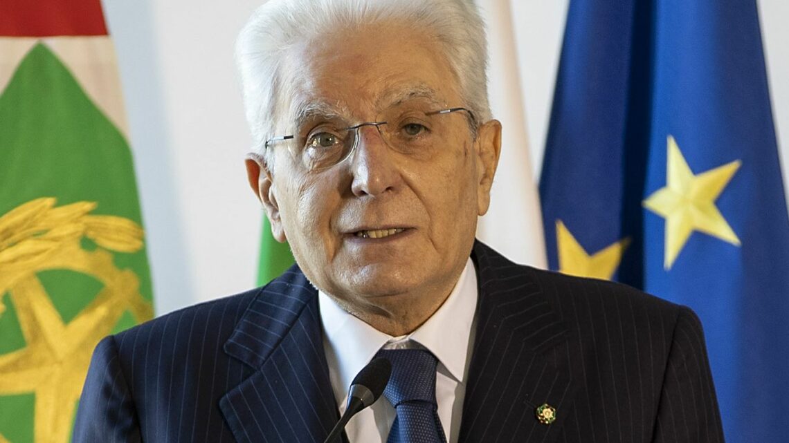 Violenza contro le donne, Mattarella “Educare al rispetto e alla parità” Violenza contro le donne, Mattarella “Educare al rispetto e alla parità”