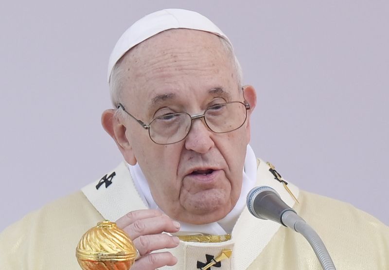 Violenza contro donne, Papa “Degrado per l’umanità, serve protezione” Violenza contro donne, Papa “Degrado per l’umanità, serve protezione”