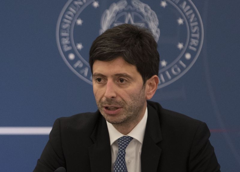 Covid, Speranza”Ingresso vietato in Italia da Sudafrica e altri 6 paesi” Covid, Speranza”Ingresso vietato in Italia da Sudafrica e altri 6 paesi”