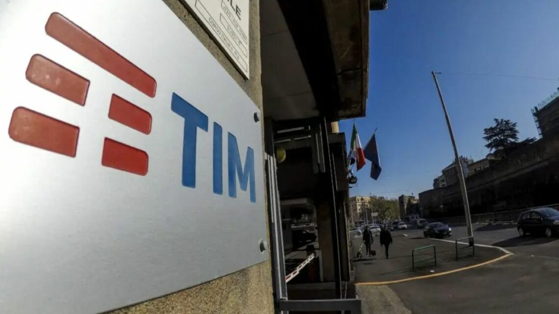 Pietro Labriola nuovo direttore generale di Tim, deleghe a Rossi Pietro Labriola nuovo direttore generale di Tim, deleghe a Rossi