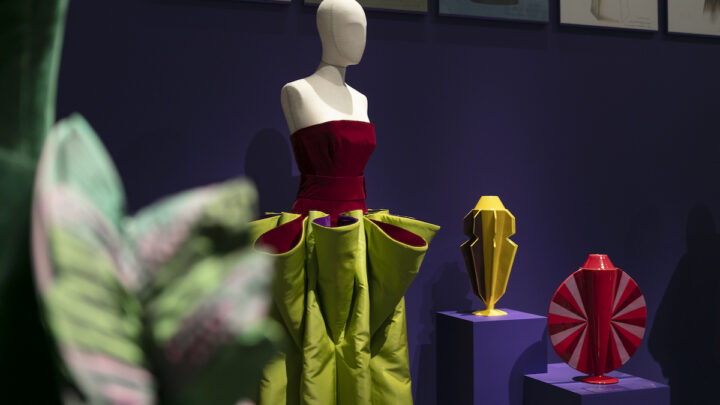 Roberto Capucci in mostra negli spazi di Triennale Milano