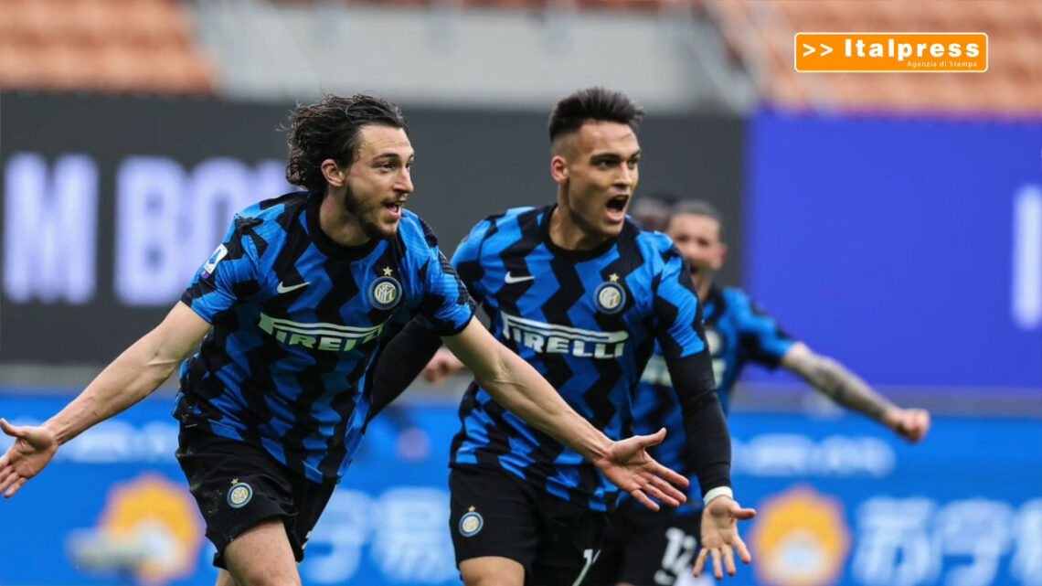 Il Pallone Racconta – Milan e Napoli ko: l’Inter ora è a -4 Il Pallone Racconta – Milan e Napoli ko: l’Inter ora è a -4