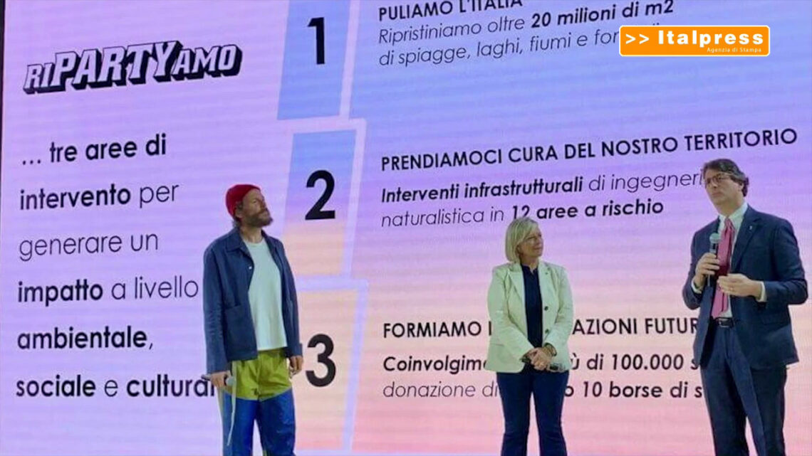 Intesa Sanpaolo, WWF e Jovanotti insieme per la tutela dell’ambiente Intesa Sanpaolo, WWF e Jovanotti insieme per la tutela dell’ambiente