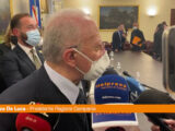 Vaccino, De Luca: “Subito obbligo 3^ dose per il personale sanitario”