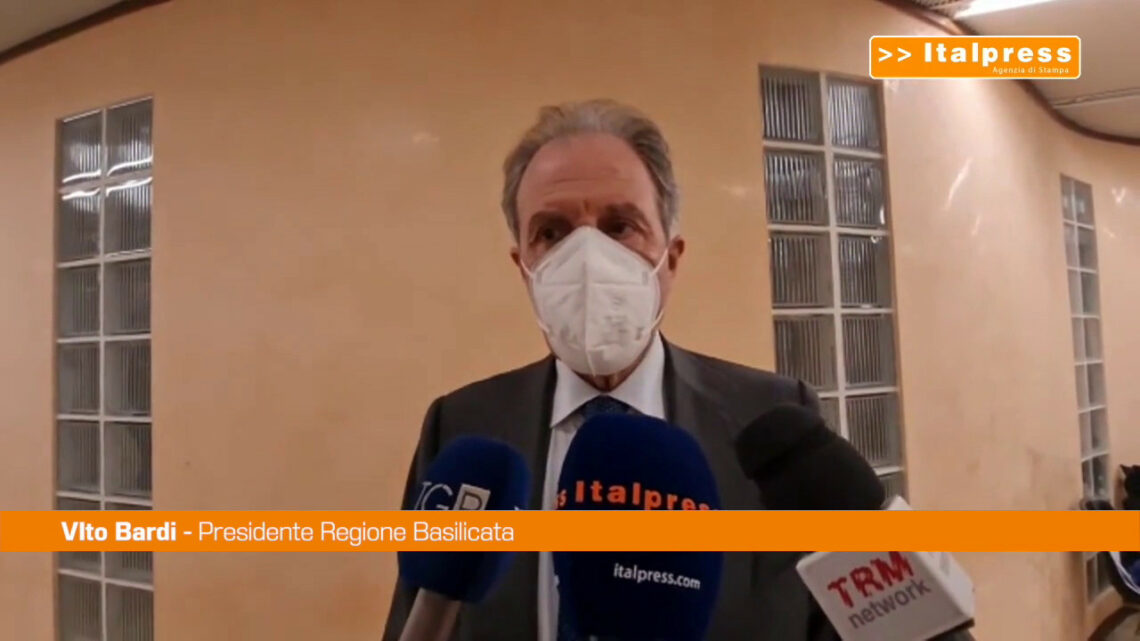 Basilicata, Bardi “Tema del dopo petrolio da affrontare subito” Basilicata, Bardi “Tema del dopo petrolio da affrontare subito”