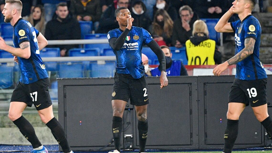 Tris dell’Inter all’Olimpico, la Roma cede davanti a Totti Tris dell’Inter all’Olimpico, la Roma cede davanti a Totti