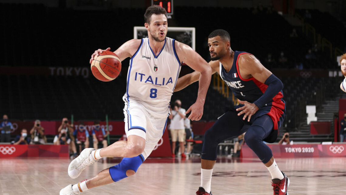 Atlanta al tappeto, non bastano i 17 punti di Gallinari Atlanta al tappeto, non bastano i 17 punti di Gallinari