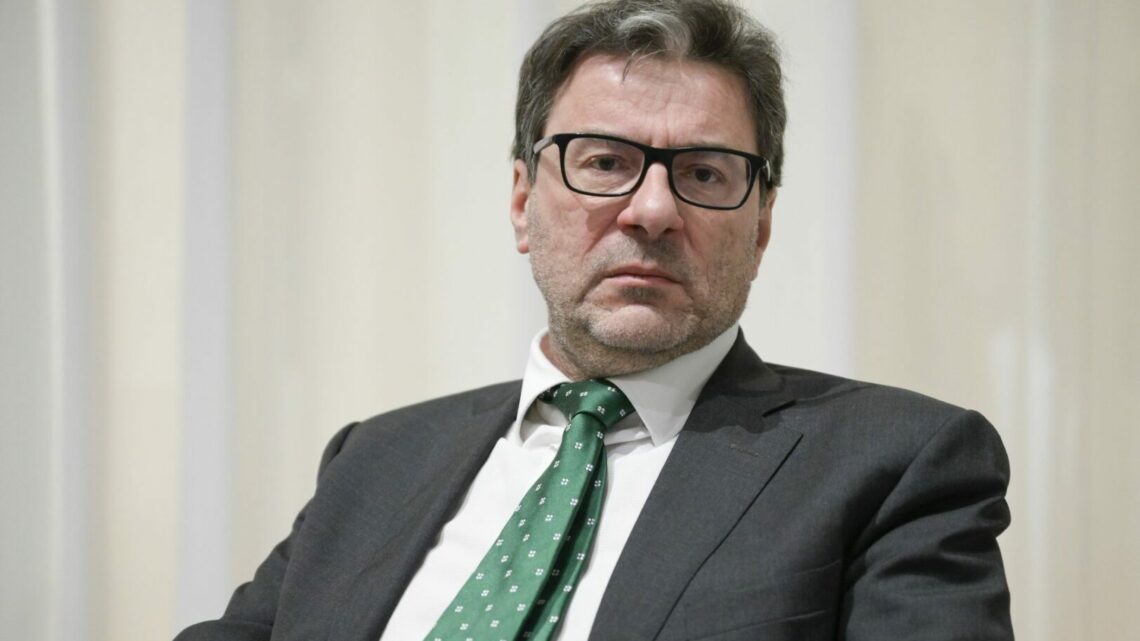 Agroalimentare, da Giorgetti investimenti per 85 mln in Campania Agroalimentare, da Giorgetti investimenti per 85 mln in Campania