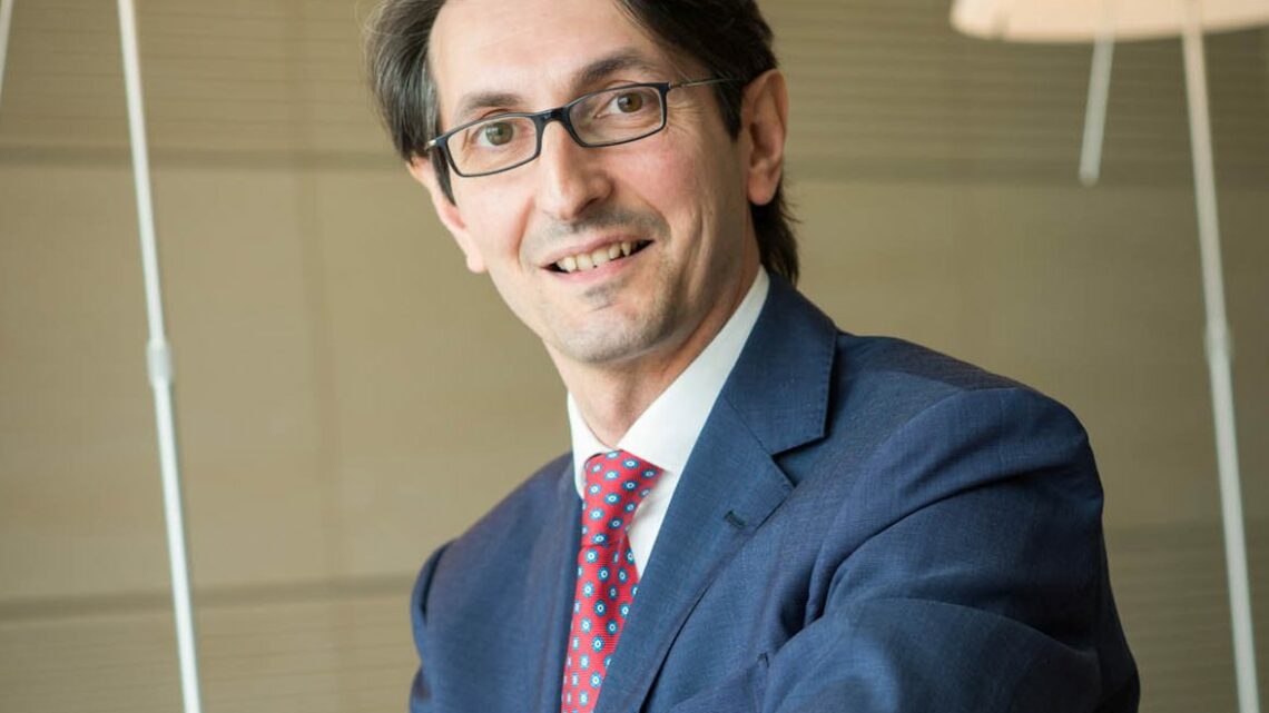 Intesa Sanpaolo, nuove soluzioni assicurative per medio-grandi imprese Intesa Sanpaolo, nuove soluzioni assicurative per medio-grandi imprese