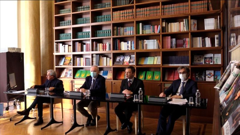 Assindatcolf-Censis, il 95% dei lavoratori domestici ha il Green pass Assindatcolf-Censis, il 95% dei lavoratori domestici ha il Green pass