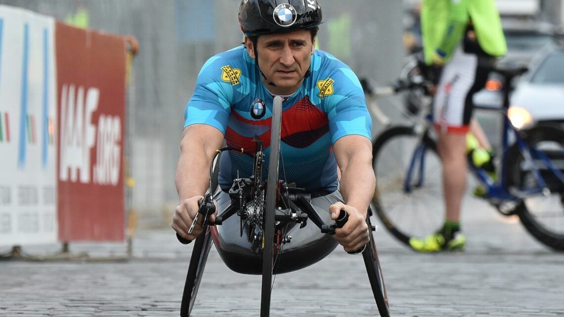 “Zanardi è tornato a casa”, annuncio ai Collari d’Oro “Zanardi è tornato a casa”, annuncio ai Collari d’Oro