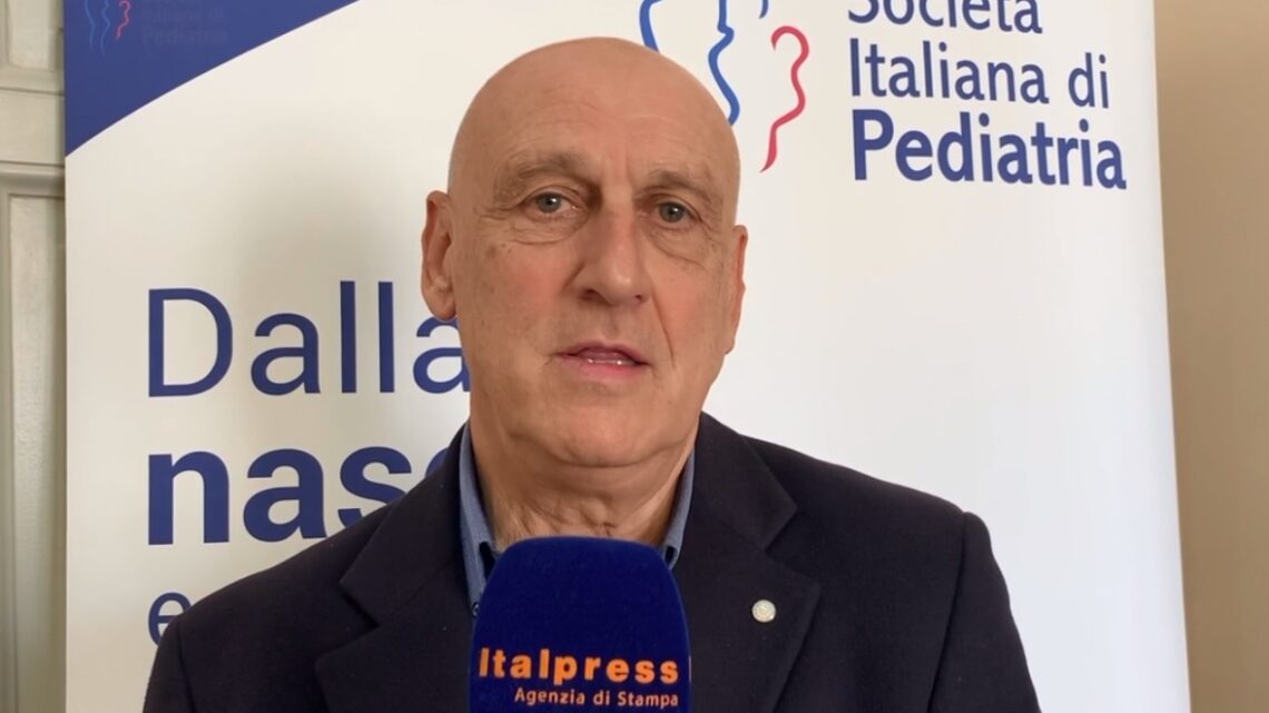 Covid, Società Italiana Pediatria “Aumentati i bambini sovrappeso” Covid, Società Italiana Pediatria “Aumentati i bambini sovrappeso”