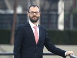 Busta con minacce no vax inviata al ministro Patuanelli