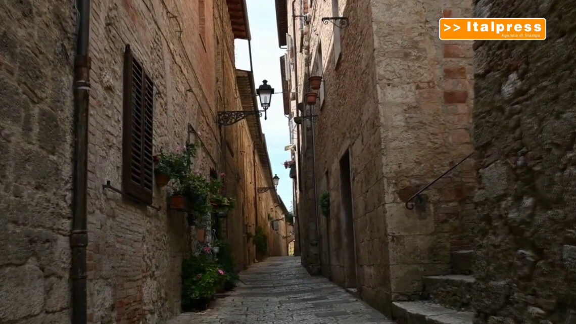Un miliardo per rilanciare i borghi Un miliardo per rilanciare i borghi