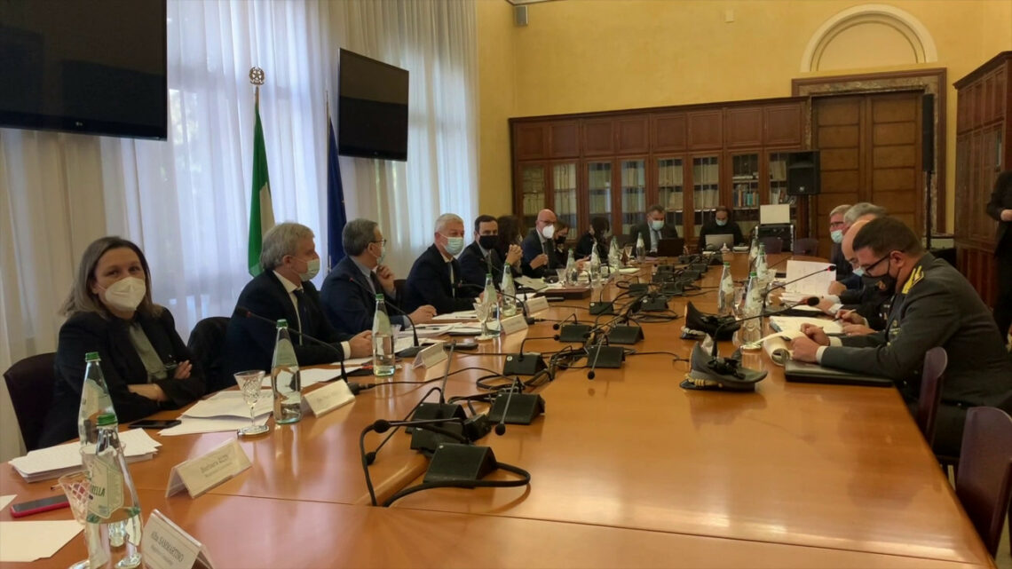 Morra “’ndrangheta si combatta tutti insieme, quadro preoccupante” Morra “’ndrangheta si combatta tutti insieme, quadro preoccupante”
