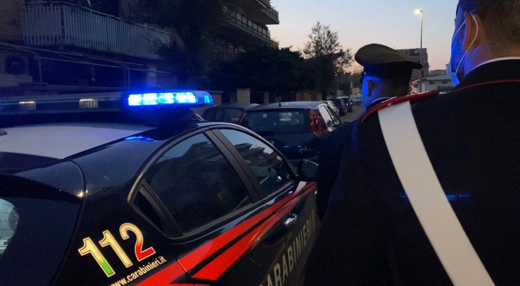 Uccide figlio di 7 anni, arrestato 40enne nel Varesotto Uccide figlio di 7 anni, arrestato 40enne nel Varesotto