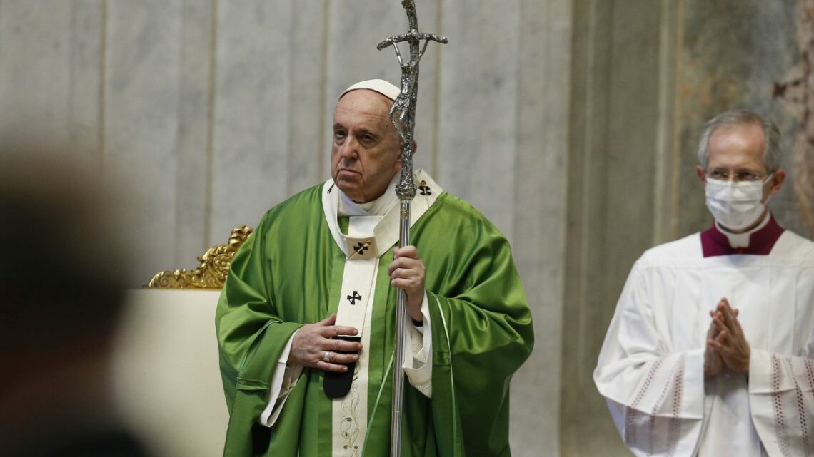 Covid, Papa “Ancora poche le dosi di vaccino nei Paesi poveri” Covid, Papa “Ancora poche le dosi di vaccino nei Paesi poveri”