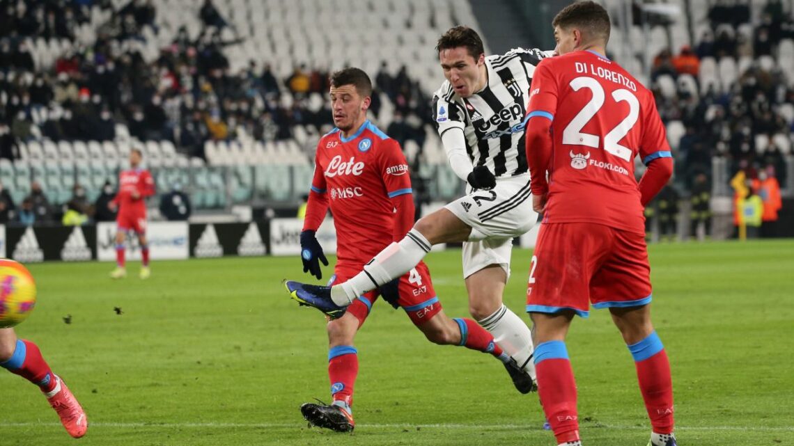 Chiesa risponde a Mertens, Juventus-Napoli 1-1 Chiesa risponde a Mertens, Juventus-Napoli 1-1