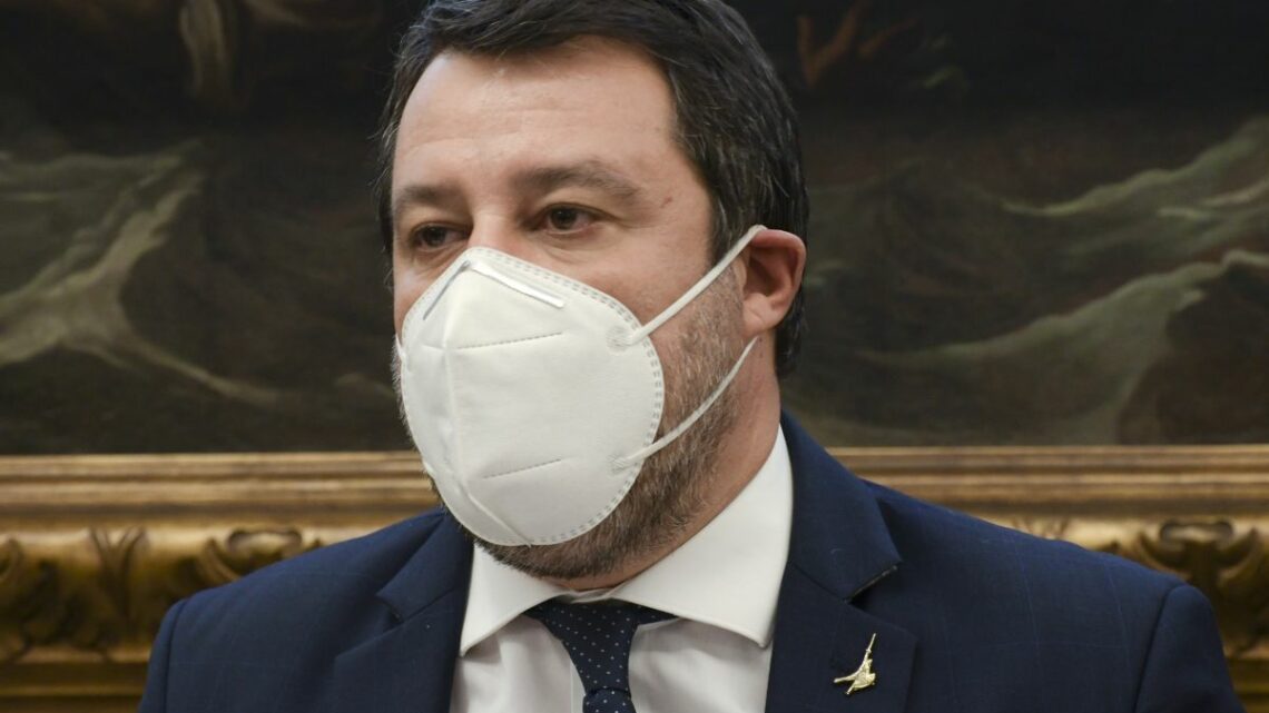 Quirinale, Salvini “Centrodestra compatto, Berlusconi sarà fondamentale” Quirinale, Salvini “Centrodestra compatto, Berlusconi sarà fondamentale”