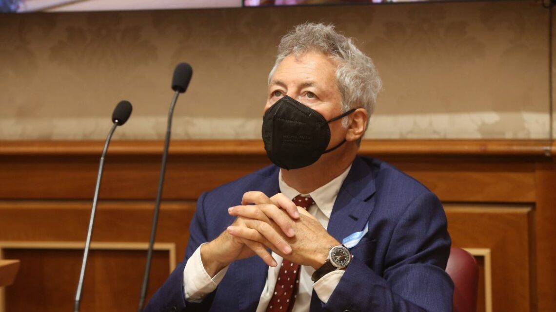 Baricco annuncia sui social “Ho la leucemia, farò un trapianto” Baricco annuncia sui social “Ho la leucemia, farò un trapianto”