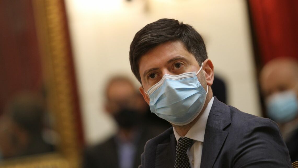 Speranza “Possiamo progettare una fase nuova nella lotta al Covid” Speranza “Possiamo progettare una fase nuova nella lotta al Covid”
