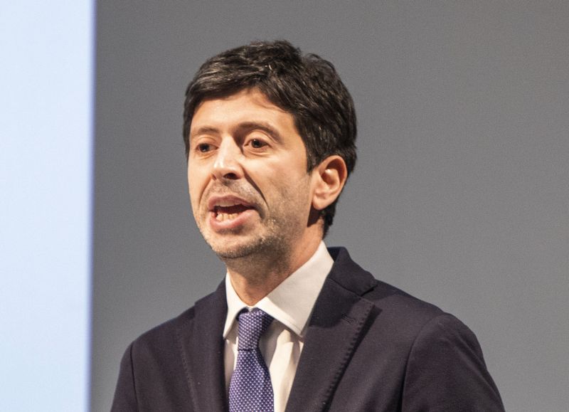 Sanità, Speranza “Investiremo 625 milioni per il Mezzogiorno” Sanità, Speranza “Investiremo 625 milioni per il Mezzogiorno”