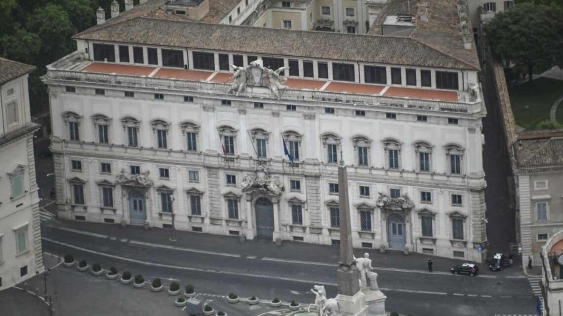 Consulta, bocciati i referendum su responsabilità magistrati e cannabis Consulta, bocciati i referendum su responsabilità magistrati e cannabis