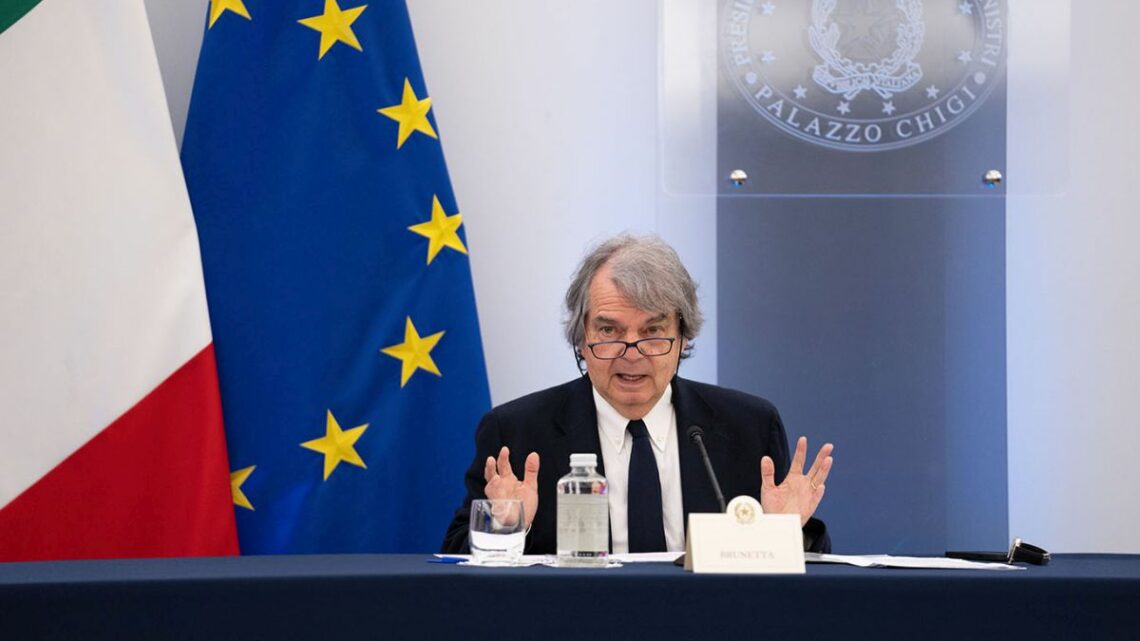 Brunetta “Rivoluzione PA è in corso, 5 anni che cambieranno l’Italia” Brunetta “Rivoluzione PA è in corso, 5 anni che cambieranno l’Italia”