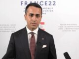 Ucraina, Di Maio “Procedere con le sanzioni alla Russia”