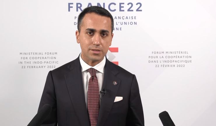Ucraina, Di Maio “Procedere con le sanzioni alla Russia” Ucraina, Di Maio “Procedere con le sanzioni alla Russia”