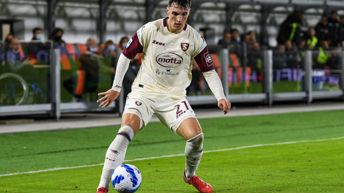 Zortea risponde ad Arnautovic, Salernitana-Bologna 1-1 Zortea risponde ad Arnautovic, Salernitana-Bologna 1-1