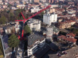 I lavori per abbattere la storica torre dell’acquedotto di Gorgonzola