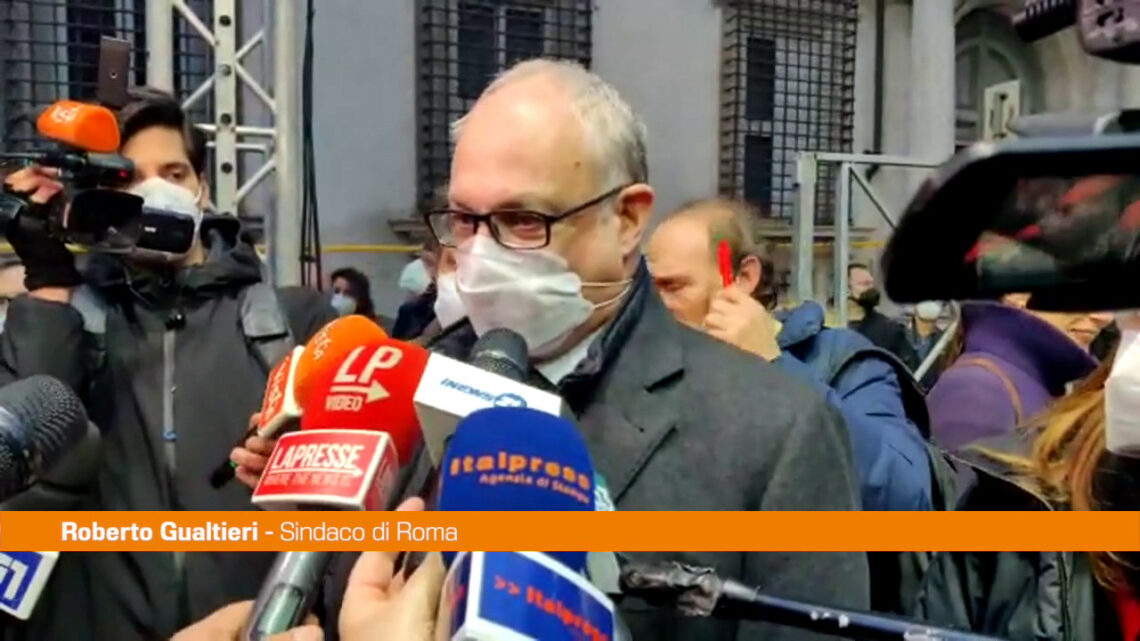 Ucraina, Gualtieri “Roma città della pace, si usi la diplomazia” Ucraina, Gualtieri “Roma città della pace, si usi la diplomazia”