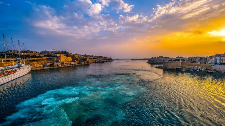 San Valentino a Malta: sette idee romantiche tra mare, storia e scenografie emozionanti