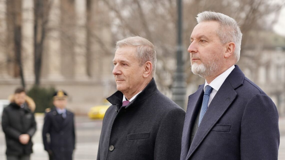 Ucraina, Guerini “L’Italia contribuisce a rafforzare la deterrenza” Ucraina, Guerini “L’Italia contribuisce a rafforzare la deterrenza”