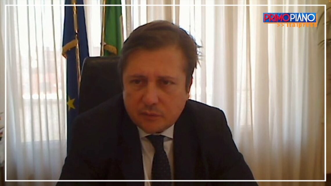 Covid, Sileri: “Fase di transizione verso la fine dell’emergenza” Covid, Sileri: “Fase di transizione verso la fine dell’emergenza”