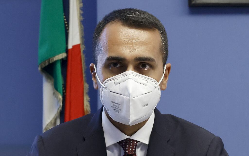 Di Maio “Dobbiamo indebolire Mosca, Zelensky eroe mondiale” Di Maio “Dobbiamo indebolire Mosca, Zelensky eroe mondiale”