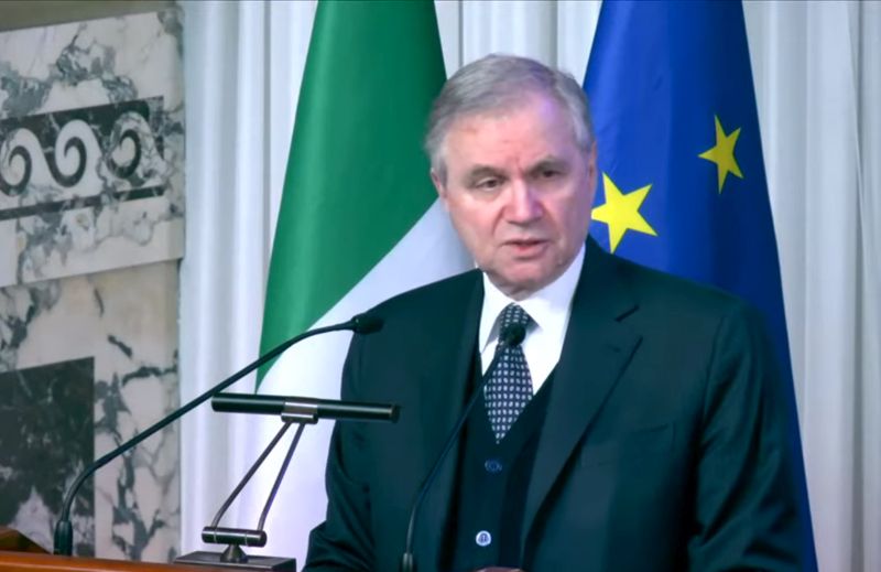 Ucraina, Visco: “La guerra getta un’acuta incertezza sull’economia mondiale” Ucraina, Visco: “La guerra getta un’acuta incertezza sull’economia mondiale”